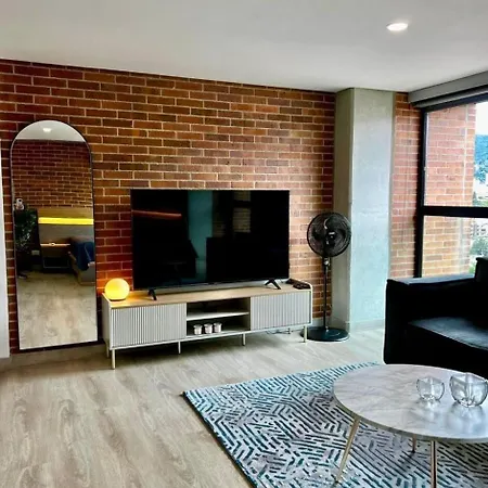 1 Bed Apt W Ac In Laureles